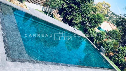 Carrelages piscine Mougins