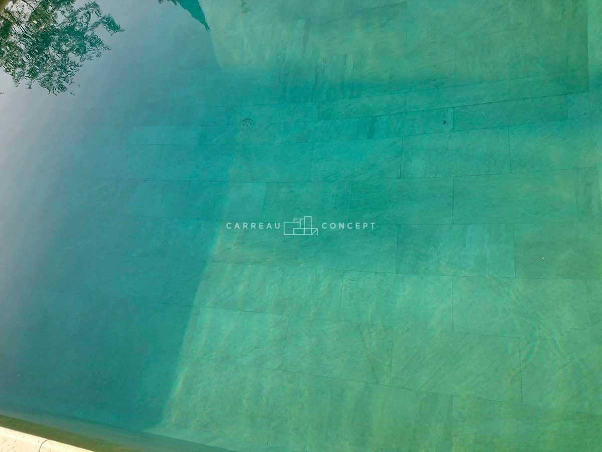 Piscine en travertin Roquefort Photo 12