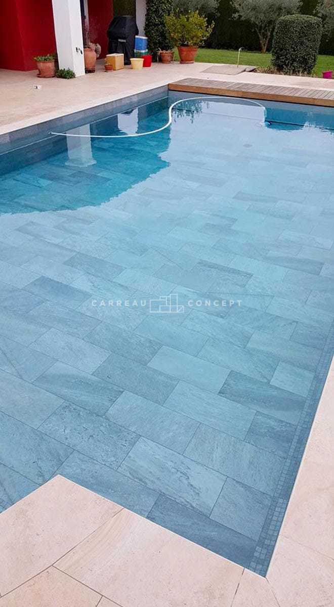 Carrelages piscine contemporaine Plascassier Photo 3