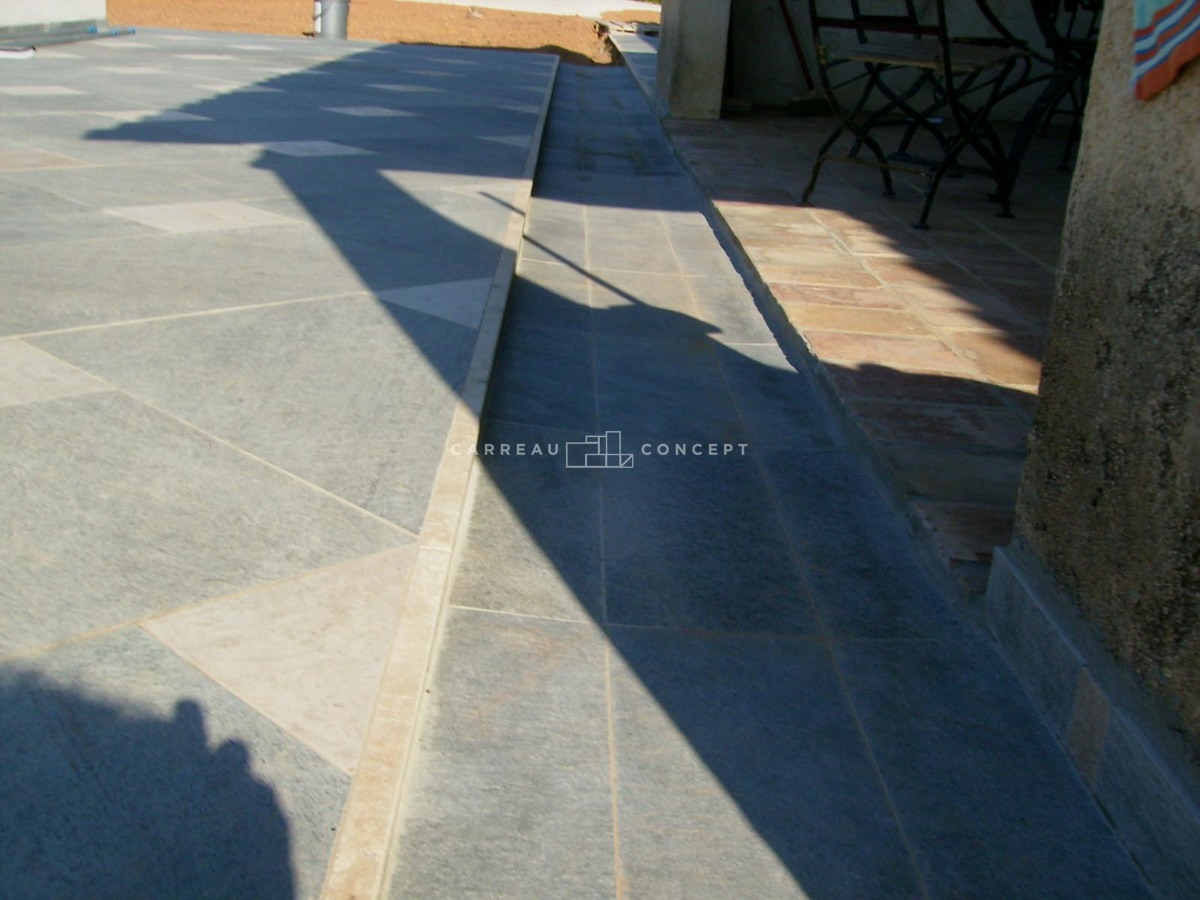 Pose carrelages piscine Antibes Photo 10